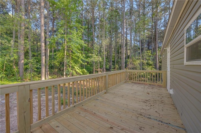 2655 Jess Guest Rd, Dewy Rose, GA 30634 - view of deck
