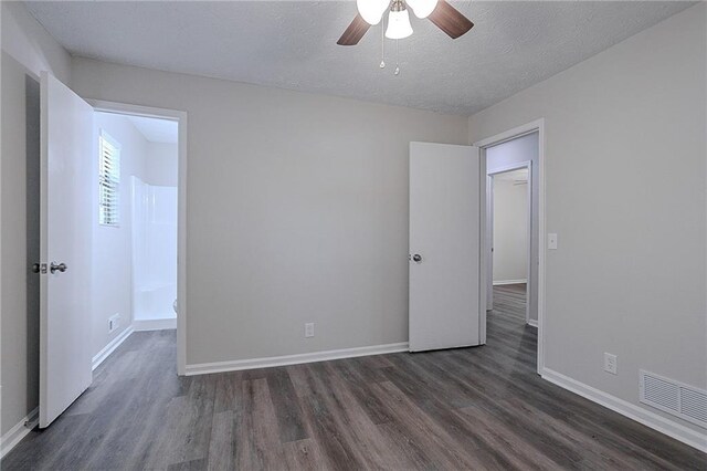 842 Brighton Dr, Lawrenceville, GA 30043