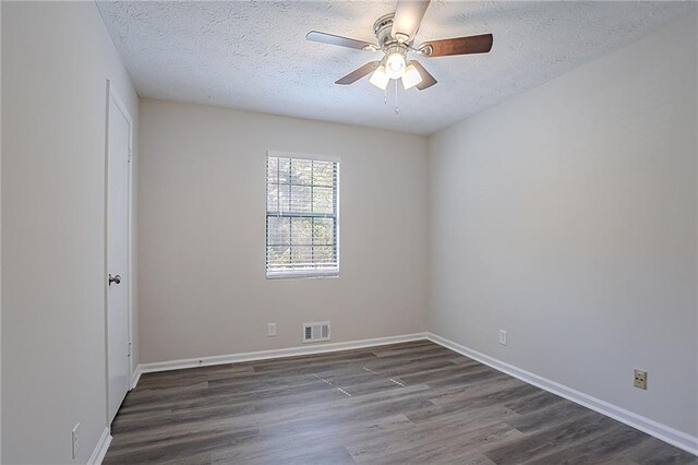 842 Brighton Dr, Lawrenceville, GA 30043
