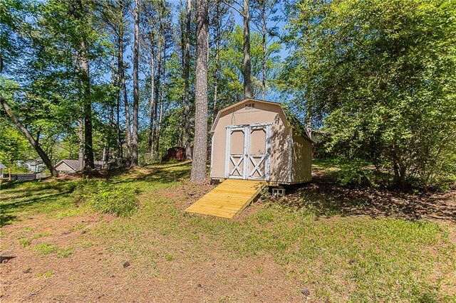 842 Brighton Dr, Lawrenceville, GA 30043