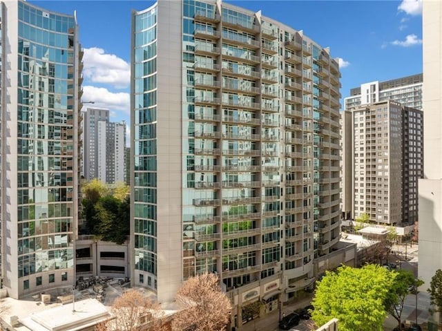 44 Peachtree Pl NW Unit 528, Atlanta, GA 30309 - view of building exterior featuring a view of city