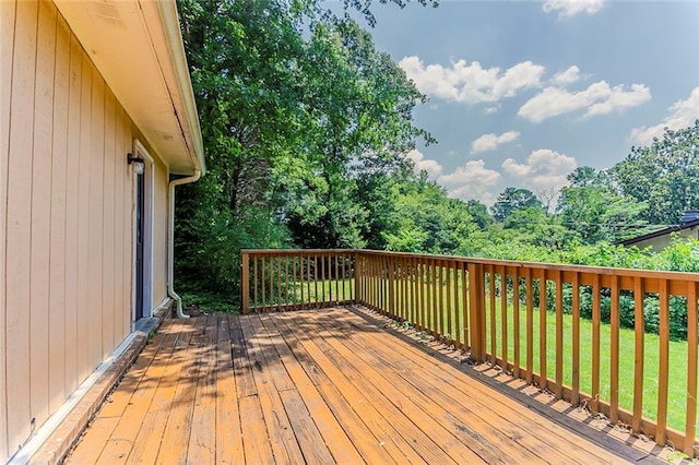 2783 Bicentennial Dr, Stone Mountain, GA 30087 - view of wooden terrace