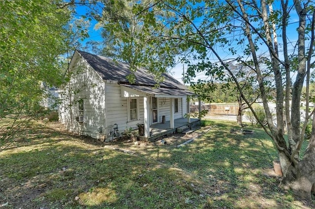 5361 N Main St, Acworth, GA 30101 - view of outbuilding featuring fence
