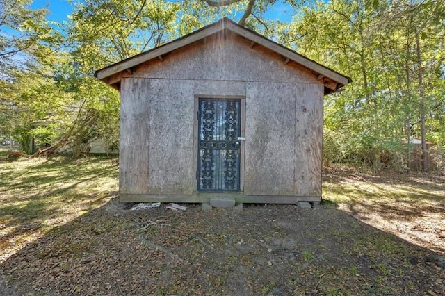 view of outdoor structure