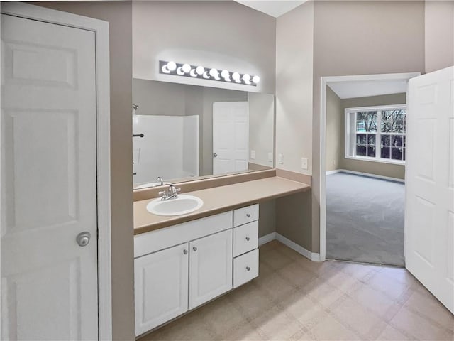 bathroom with vanity