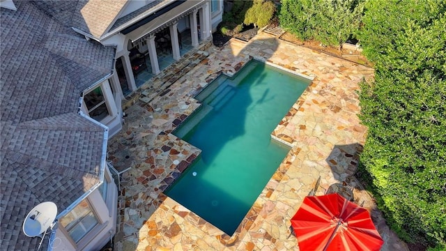8455 Abingdon Ln, Duluth, GA 30097 - outdoor pool with a patio