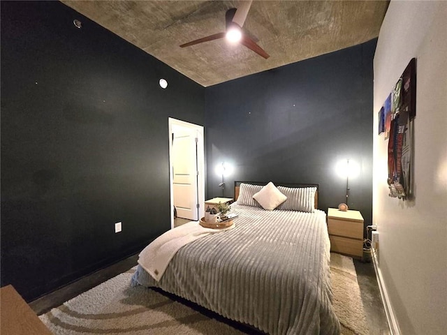 bedroom featuring carpet and ceiling fan