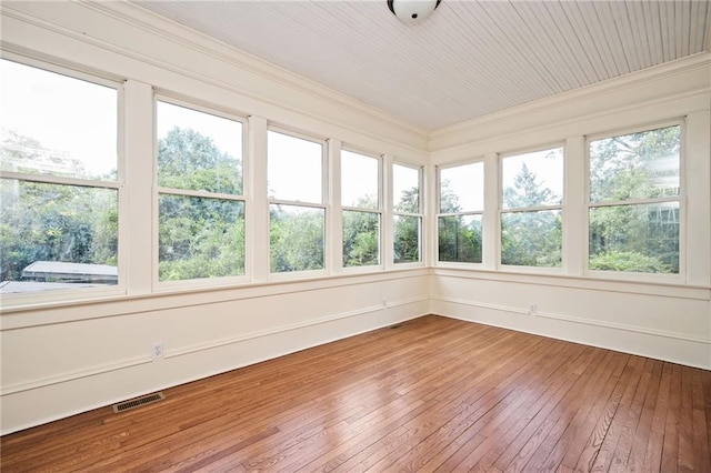 view of unfurnished sunroom