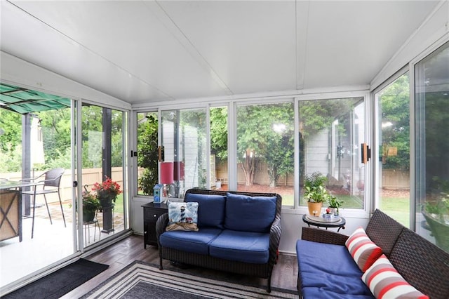 1610 Trellis Xing, Alpharetta, GA 30004 - sunroom / solarium with outdoor lounge area