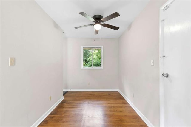 6671 Gano Dr, Riverdale, GA 30274 - unfurnished room with wood finished floors and a ceiling fan