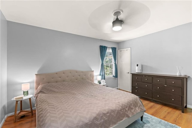650 Crestview Ter, Gainesville, GA 30501 - bedroom with light wood-style floors and ceiling fan