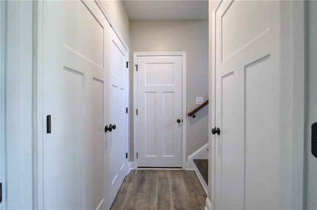 311 Arbor Cir, Rockmart, GA 30153 - hall featuring dark wood finished floors and baseboards