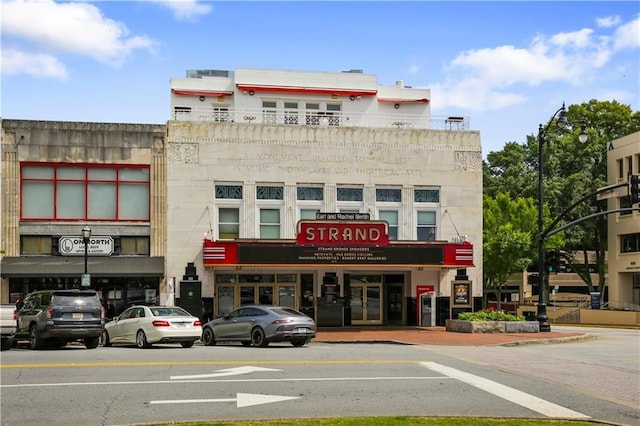 view of commercial property