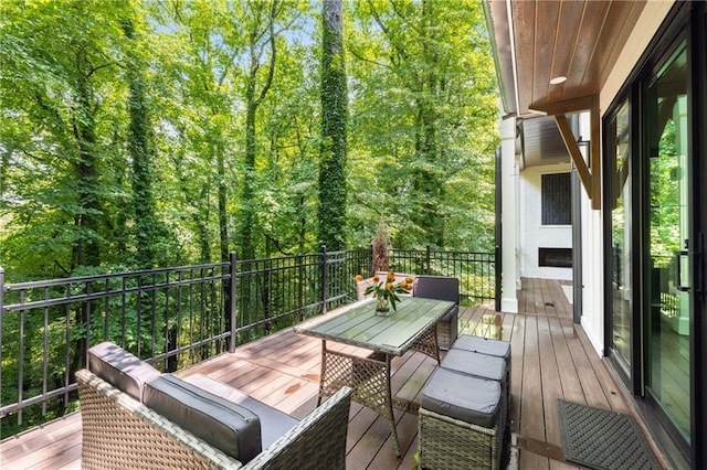 306 Pinecrest Rd NE, Atlanta, GA 30342 - balcony with outdoor dining area