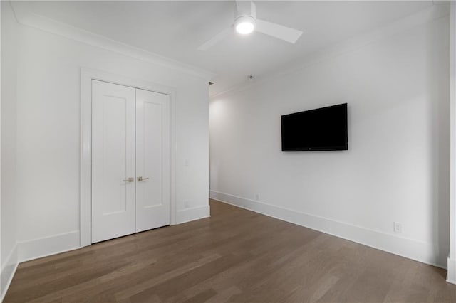 306 Pinecrest Rd NE, Atlanta, GA 30342 - unfurnished living room featuring wood finished floors, a ceiling fan, crown molding, and baseboards