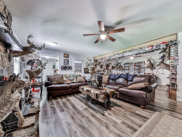 464 Mason Dr, Canton, GA 30115 - living area featuring wood finished floors and a ceiling fan