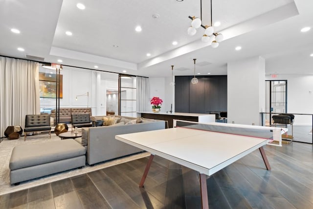 building lobby with recessed lighting