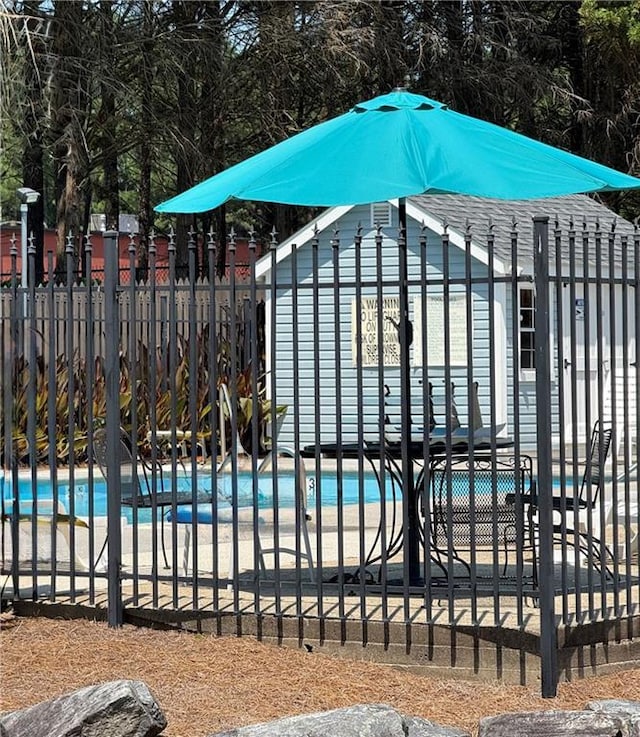 1822 Commonwealth Dr, Woodstock, GA 30188 - view of community pool