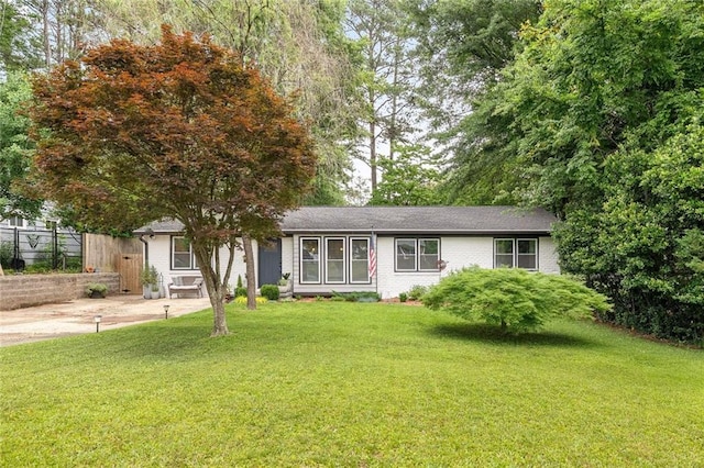 2572 Beverly Hills Dr, Chamblee, GA 30341 - view of front of house with brick siding