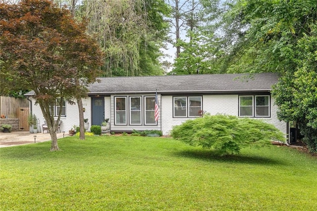 2572 Beverly Hills Dr, Chamblee, GA 30341 - view of front facade with brick siding and a shingled roof