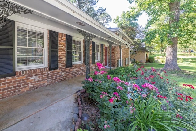 2648 Oswood Dr, Tucker, GA 30084 - view of covered porch
