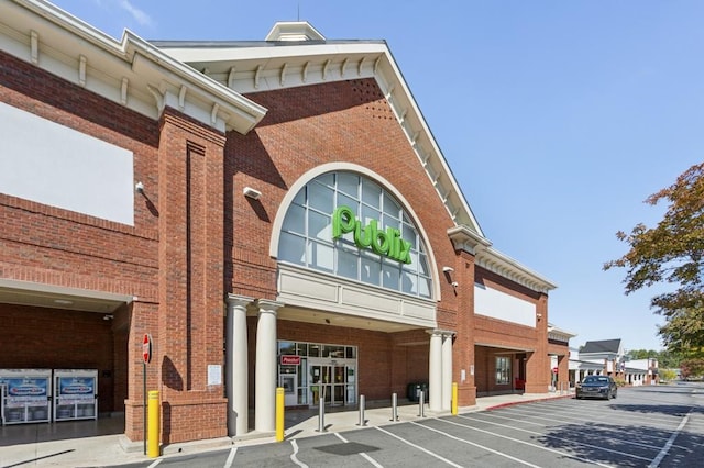 view of building exterior