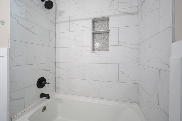 bathroom featuring shower / tub combination