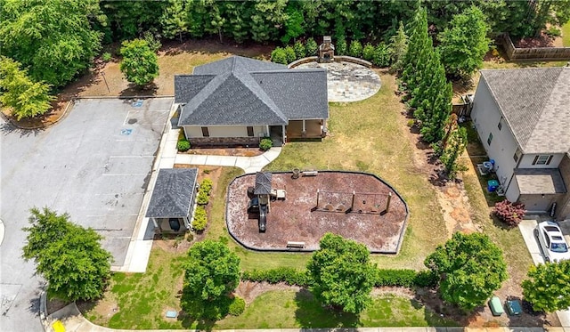 aerial view of property and surrounding area