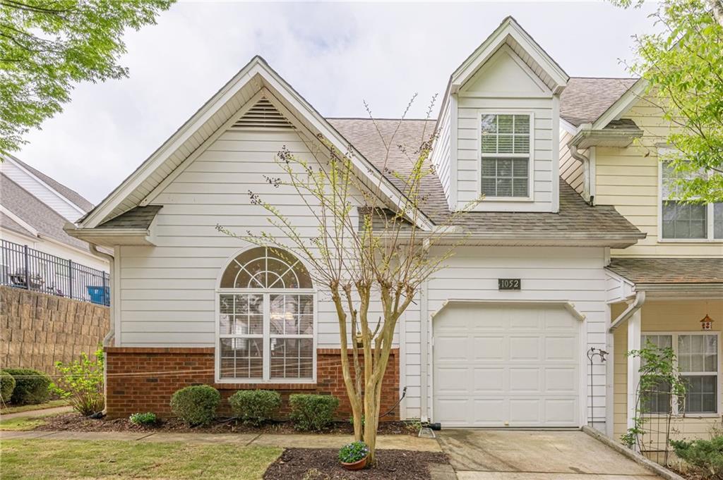 1052 Pike Forest Ct, Lawrenceville, GA 30045