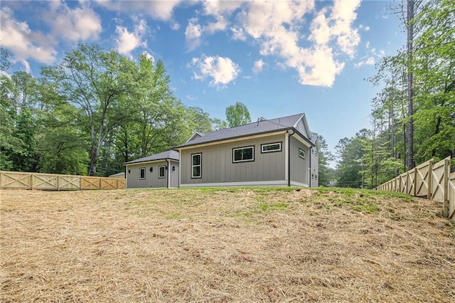1273 Grayson Pkwy, Grayson, GA 30017 - rear view of house featuring a fenced backyard