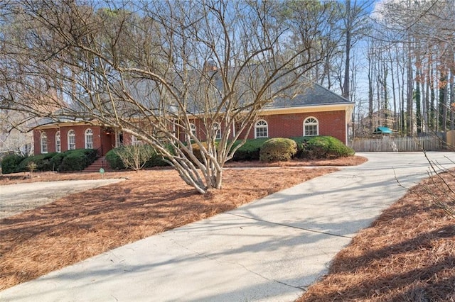 view of front of property