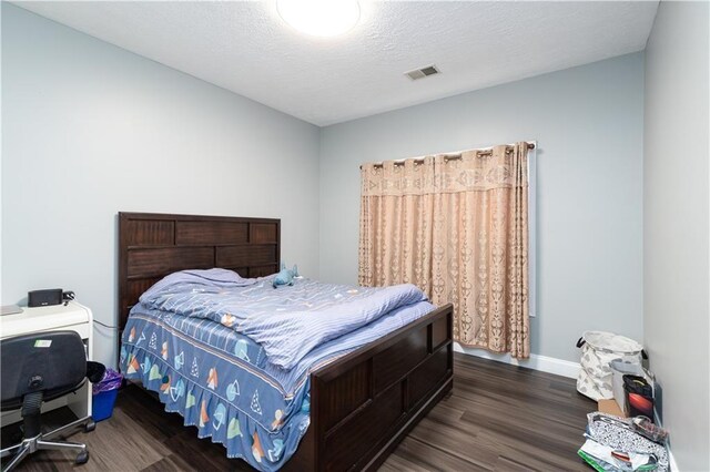 2221 Baker Carter Dr, Loganville, GA 30052