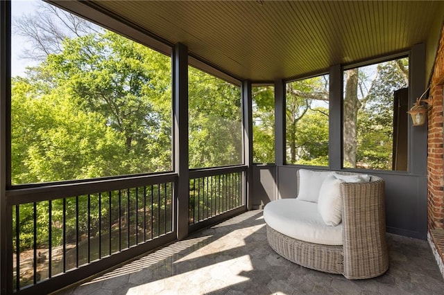 2015 N Decatur Rd NE, Atlanta, GA 30307 - view of sunroom
