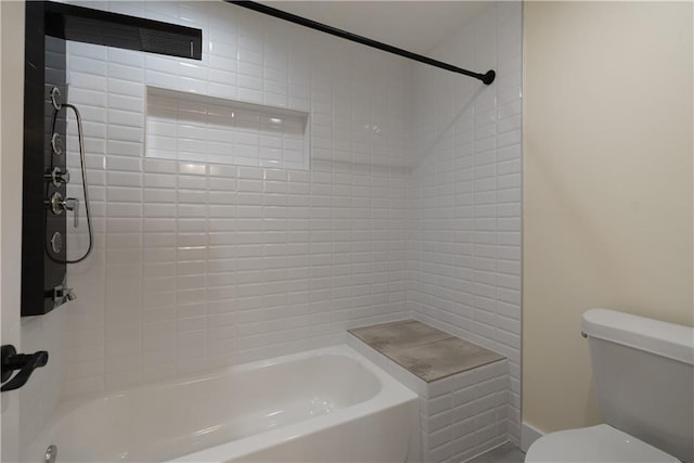 1218 Crestwood Dr SE, Atlanta, GA 30316 - bathroom with toilet and shower / tub combination