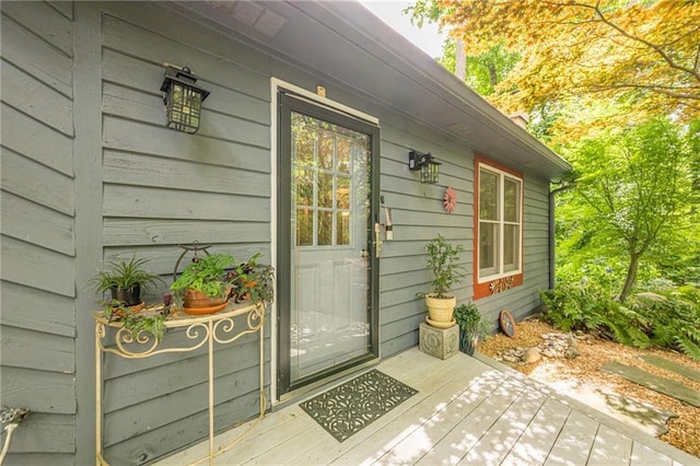 5848 Kingswood Ct, Norcross, GA 30093 - property entrance featuring a wooden deck