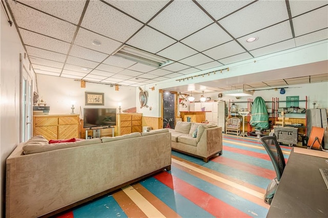 5848 Kingswood Ct, Norcross, GA 30093 - living room featuring a drop ceiling