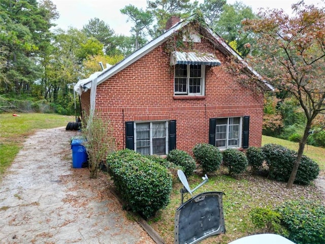 view of home's exterior