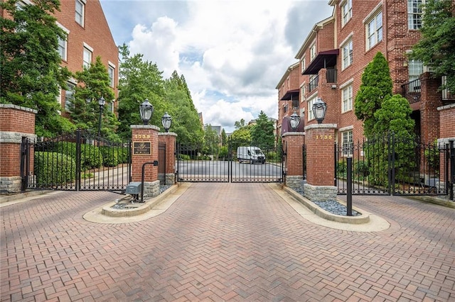1735 Peachtree St NE Unit 321, Atlanta, GA 30309 - view of gate
