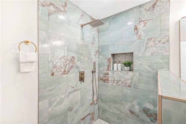 1675 White Oak Way, Decatur, GA 30032 - full bathroom with a tile shower