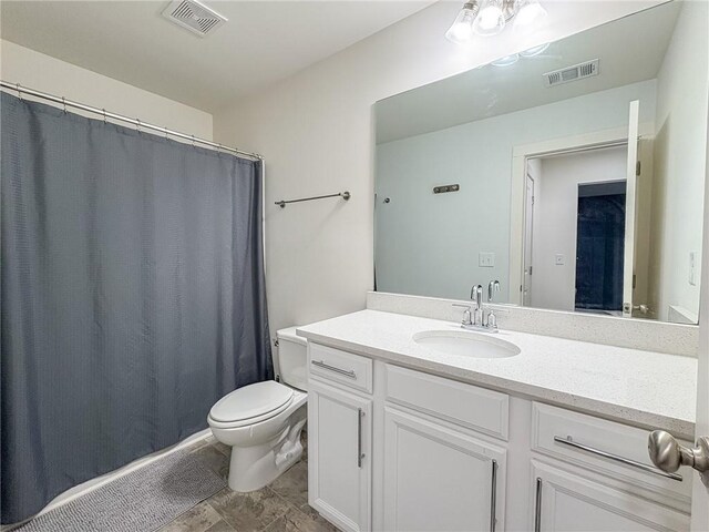 114 Garrison Dr, Winder, GA 30680 - bathroom featuring vanity and curtained shower