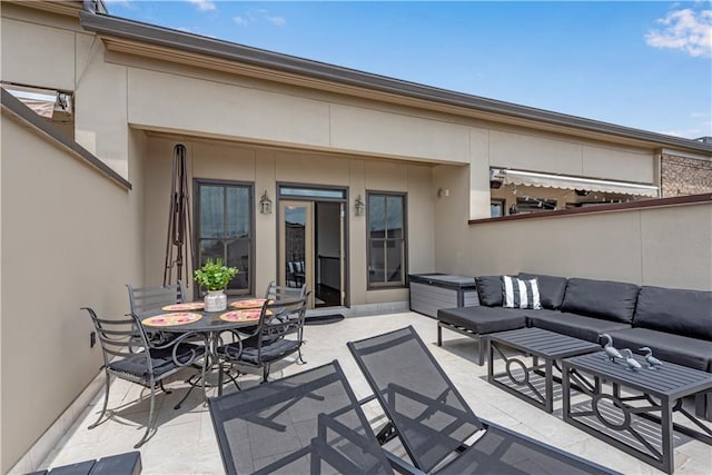 view of patio featuring an outdoor hangout area