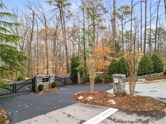 Listing photo 2 for 3770 N Berkeley Lake Rd NW, Duluth GA 30096