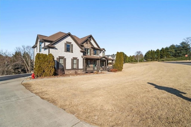 view of front of home featuring a porch