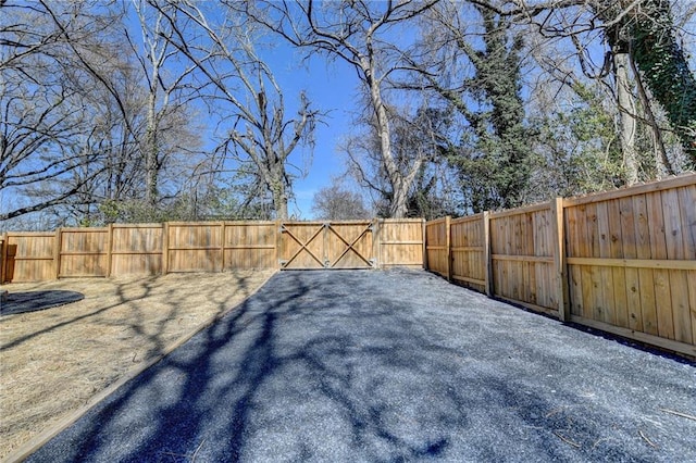 543 Paines Ave NW, Atlanta, GA 30318 - view of yard with fence and a gate