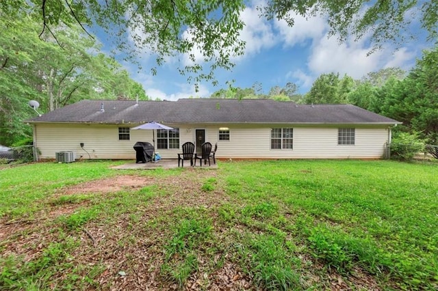 1050 Birdseye Vw, Locust Grove, GA 30248 - back of house with a patio area