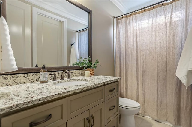 full bathroom featuring toilet, tile patterned floors, curtained shower, crown molding, and vanity