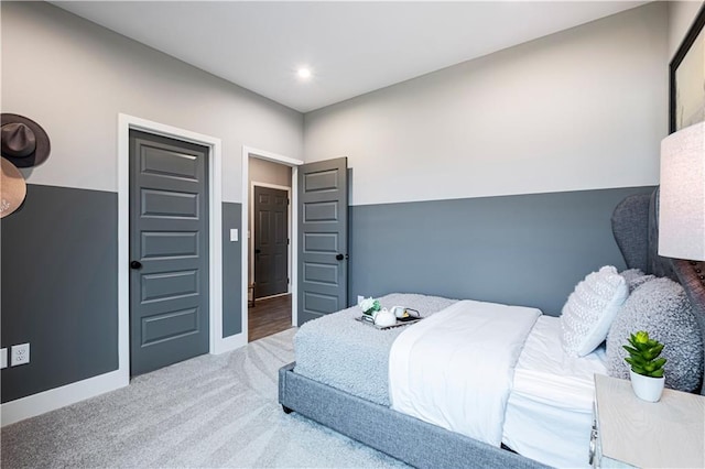 bedroom featuring carpet floors