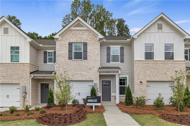 Listing photo 2 for 451 Payne Dr, Mcdonough GA 30253