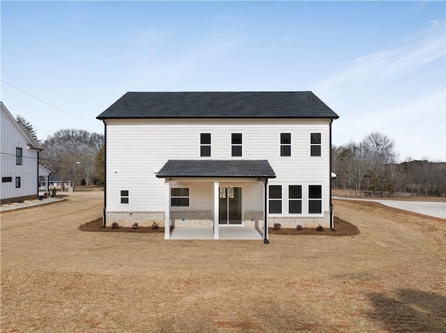 4265 Haynes Cir, Snellville, GA 30039 - back of property featuring a patio