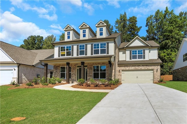 view of front of property featuring a front lawn and covered porch